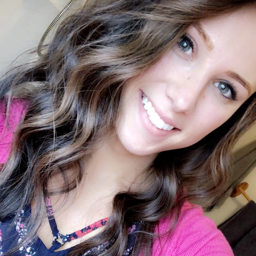 Meet your Posher, Krystal